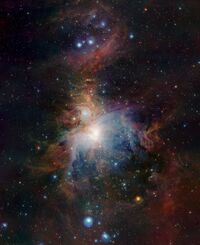 VISTA ser Orionnebulosan i infrarött ljus.